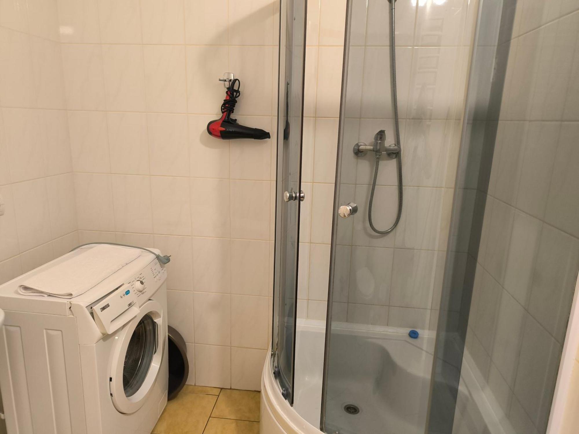 Apartments Domovik Parkaniya, 2A Mukatsjeve Eksteriør bilde
