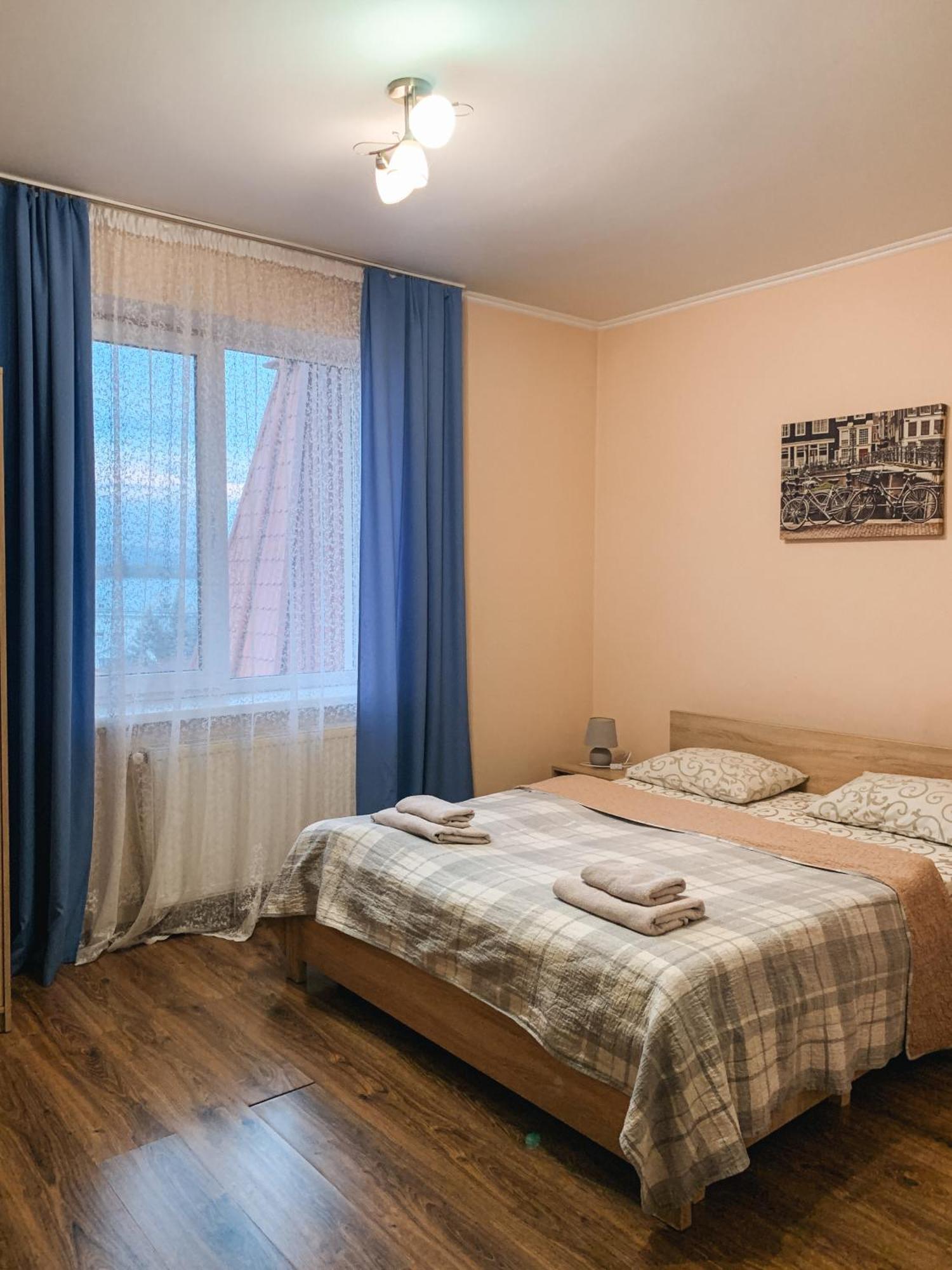 Apartments Domovik Parkaniya, 2A Mukatsjeve Eksteriør bilde